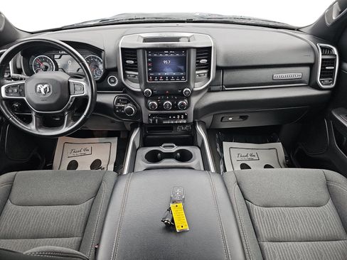 Used 2021 RAM 1500 Big Horn AWD/4WD image 10