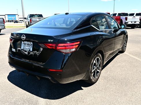 Used 2024 Nissan Sentra SV w/ Trunk Package FWD image 6