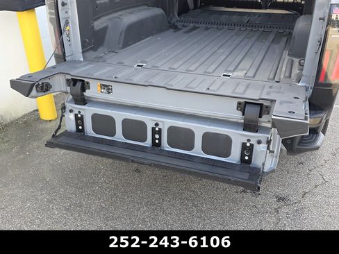 Used 2024 GMC Sierra EV Denali image 42