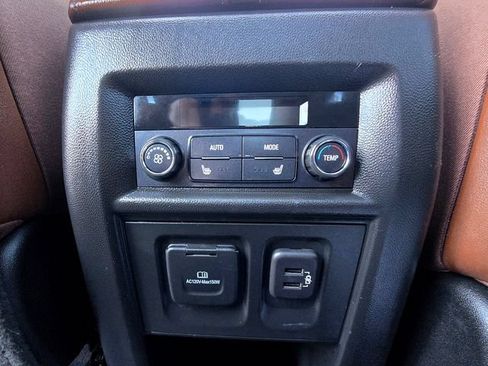Used 2021 Chevrolet Traverse High Country w/ LPO, Floor Liner Package AWD/4WD image 31