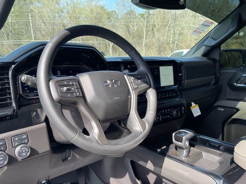 Used 2024 Chevrolet Silverado 1500 ZR2 w/ Dark Appearance Package image 23