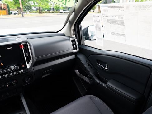 New 2025 Nissan Frontier SV image 10
