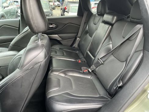 Used 2021 Jeep Cherokee Latitude Lux AWD/4WD image 25