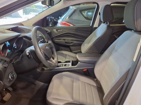 Used 2017 Ford Escape S FWD image 18
