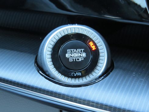 New 2026 Jeep Grand Wagoneer Summit w/ Rear Seat Video Group I image 27