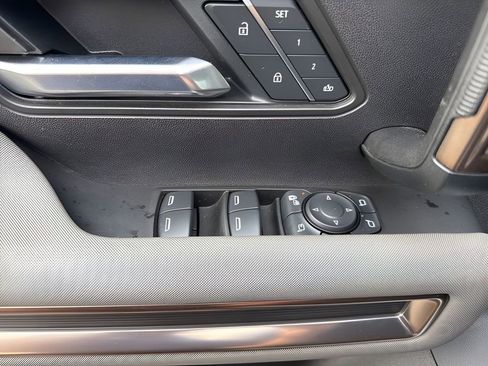 Used 2025 GMC Hummer EV 2X AWD/4WD image 29