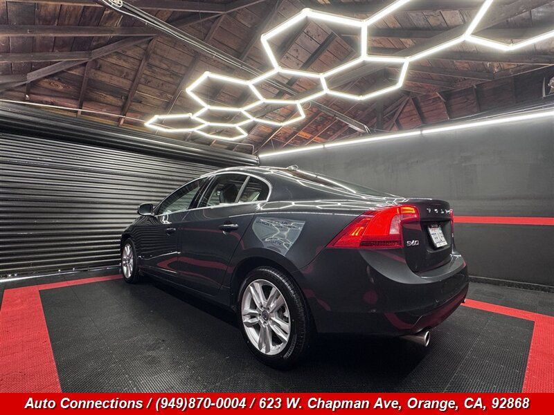 Used 2013 Volvo S60 T5 FWD image 4
