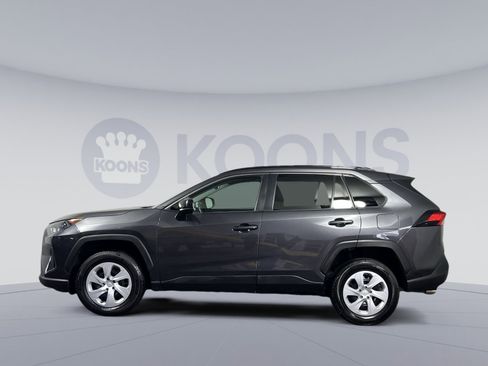 Used 2020 Toyota RAV4 LE w/ Carpet Mat Package image 2