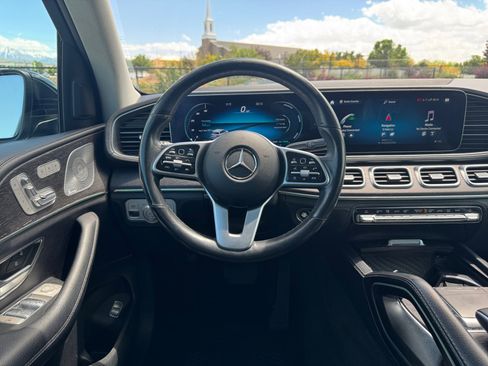 Certified 2020 Mercedes-Benz GLS 450 4MATIC image 20