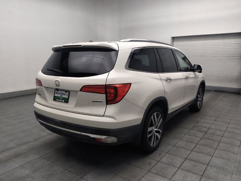Used 2016 Honda Pilot Touring image 9
