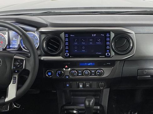 Certified 2023 Toyota Tacoma SR5 AWD/4WD image 13