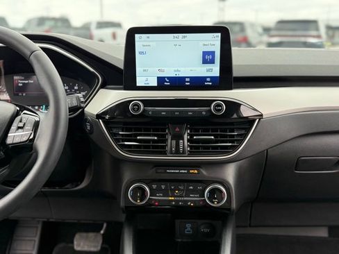 Used 2022 Ford Escape SE w/ Convenience Package image 18