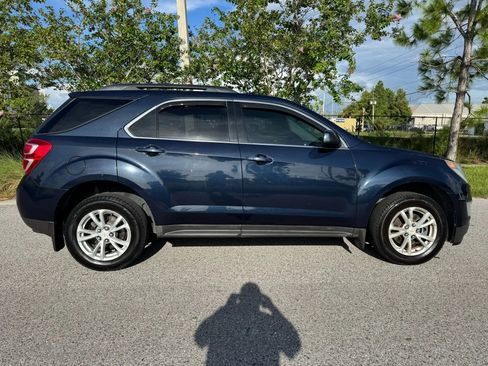 Used 2017 Chevrolet Equinox LT image 3