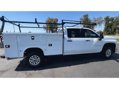 New 2026 Chevrolet Silverado 2500 W/T w/ WT Convenience Package image 2