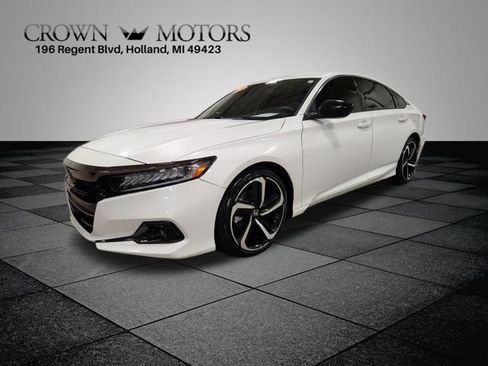 Used 2022 Honda Accord Sport image 7