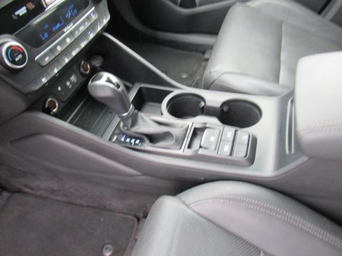 Used 2019 Hyundai Tucson Ultimate FWD image 18