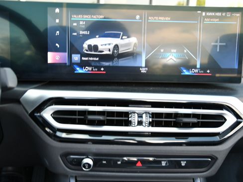 Used 2024 BMW 430i Convertible image 20