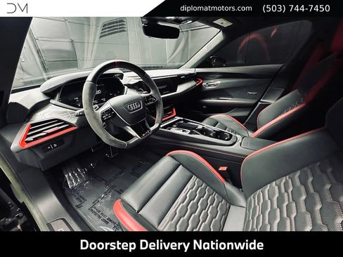 Used 2023 Audi RS e-tron GT AWD/4WD image 16