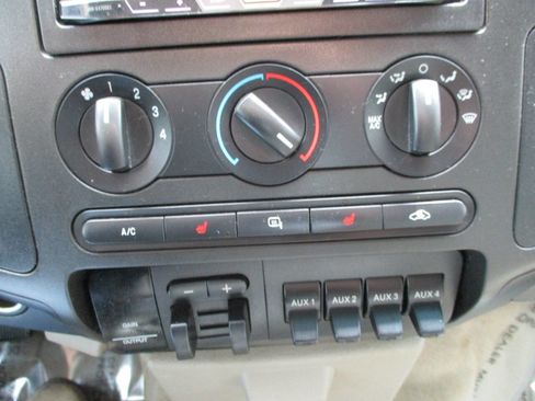 Used 2008 Ford F250 Lariat AWD/4WD image 35