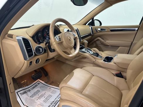 Used 2014 Porsche Cayenne AWD/4WD image 24