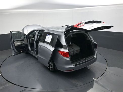Used 2024 Honda Odyssey Touring image 41
