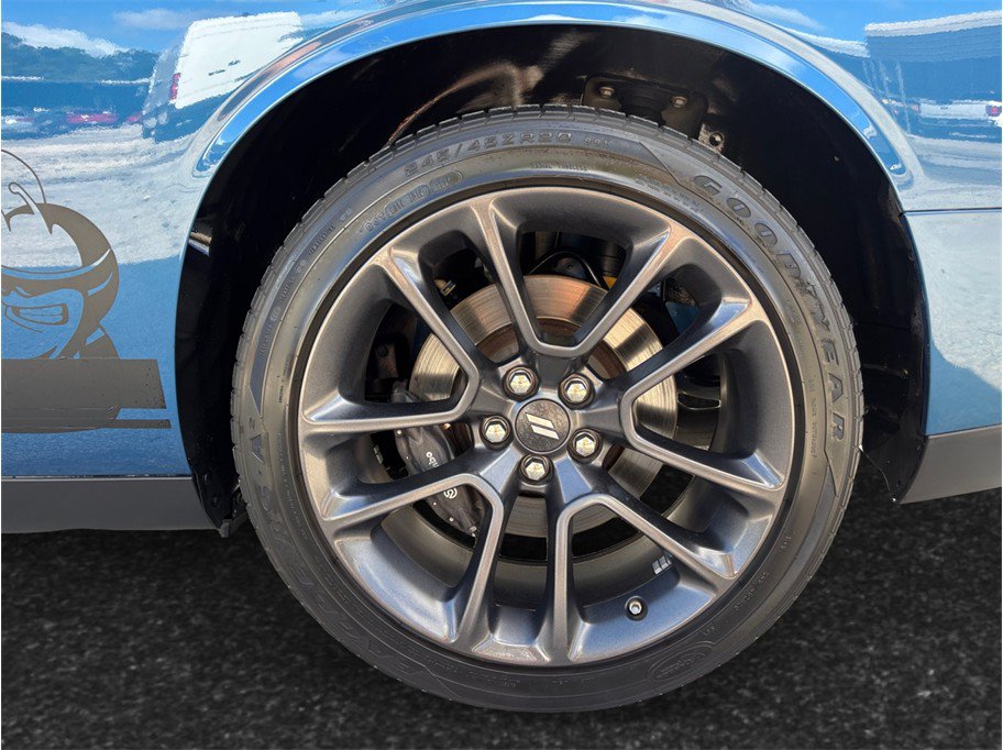 Used 2021 Dodge Challenger R/T Scat Pack RWD image 13