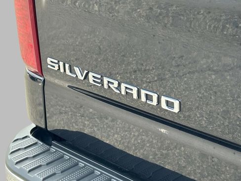 Used 2024 Chevrolet Silverado 1500 LT AWD/4WD image 14