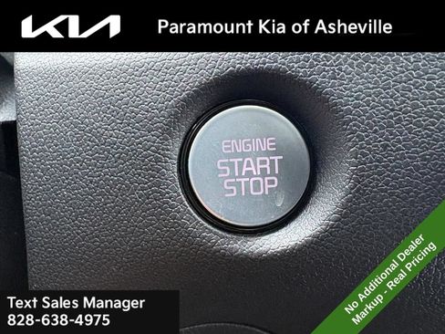 New 2026 Kia Sorento LX FWD image 14