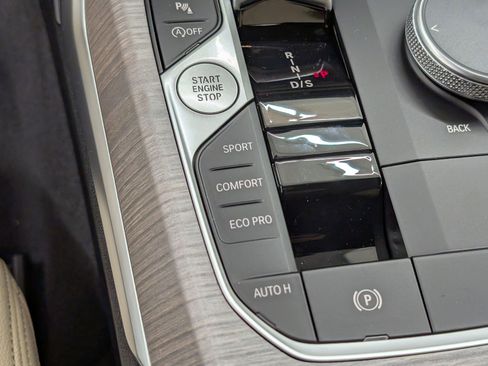 New 2026 BMW 430i xDrive Coupe w/ Premium Package AWD/4WD image 25