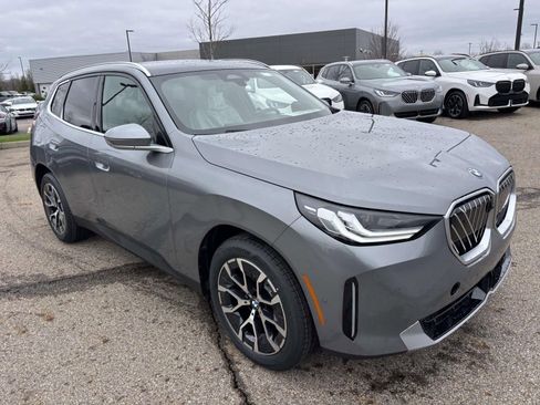 New 2026 BMW X3 xDrive30 image 3