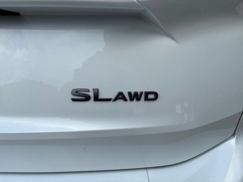 Used 2026 Nissan Rogue SL AWD/4WD image 32