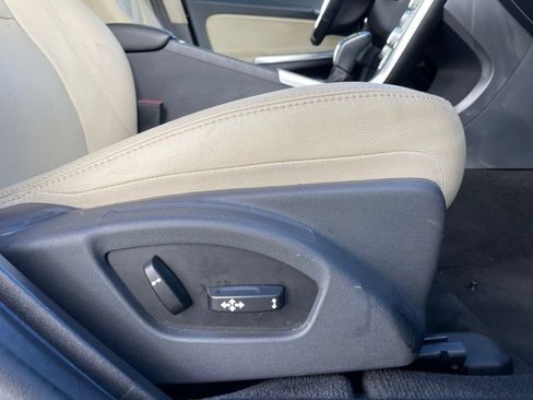 Used 2016 Volvo V60 T5 Premier image 31