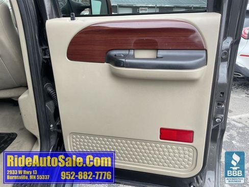 Used 2006 Ford F350 Lariat image 15