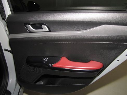 Used 2022 Kia K5 GT-Line w/ GT-Line FWD Premium Package image 19