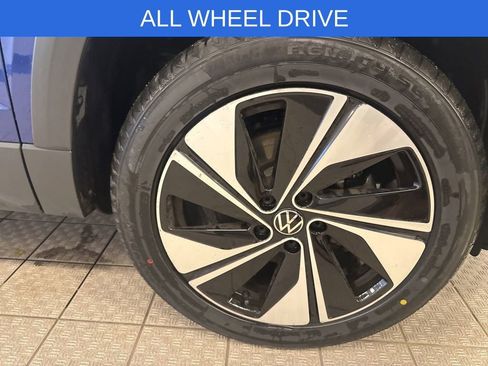 Used 2023 Volkswagen Taos SE image 6