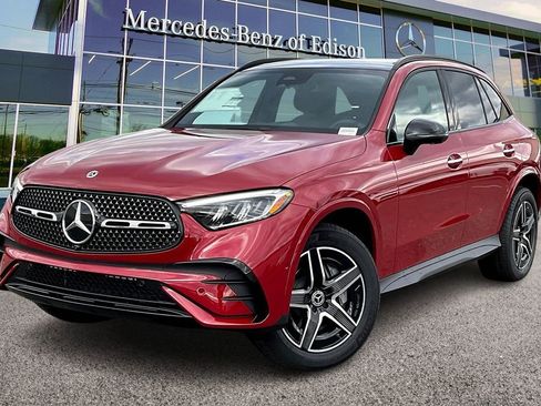 New 2026 Mercedes-Benz GLC 300 4MATIC image 2