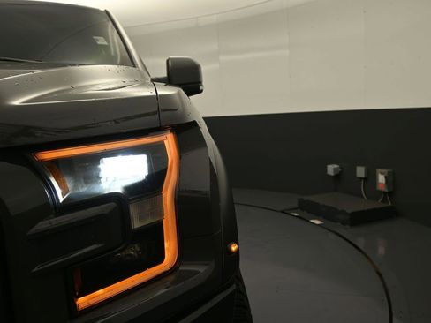 Used 2020 Ford F150 Raptor w/ Equipment Group 802A Luxury image 11