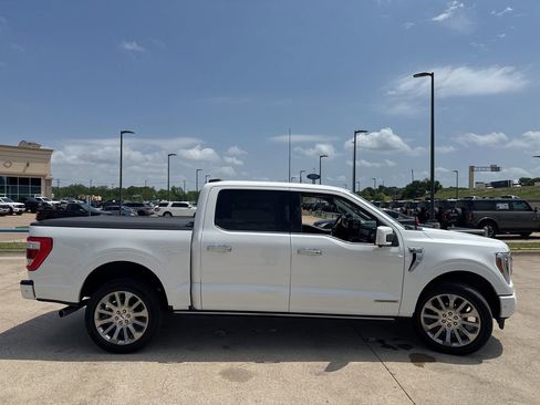 Used 2023 Ford F150 Limited image 16