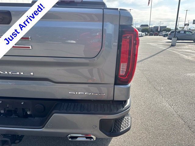 Used 2025 GMC Sierra 1500 Denali w/ Technology Package AWD/4WD image 23