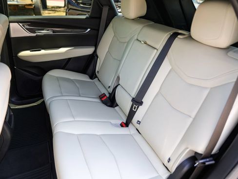 Used 2025 Cadillac XT5 Sportv w/ LPO, Floor Liner Package AWD/4WD image 25