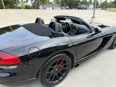 Used 2004 Dodge Viper SRT-10 image 14