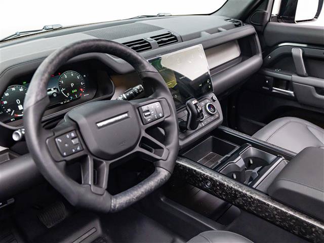 New 2026 Land Rover Defender 110 X-Dynamic SE AWD/4WD image 20