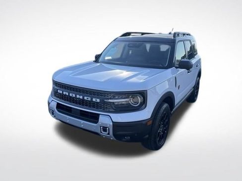 Used 2025 Ford Bronco Sport Badlands w/ Badlands Tech Package AWD/4WD image 3