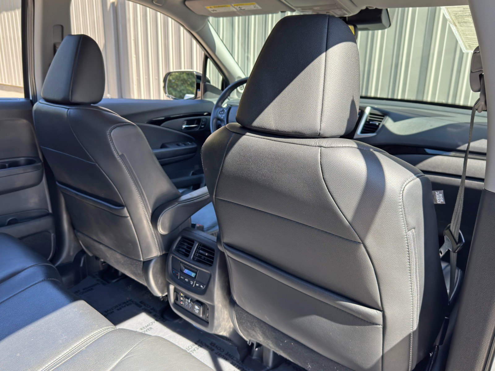Used 2017 Honda Pilot Touring image 35