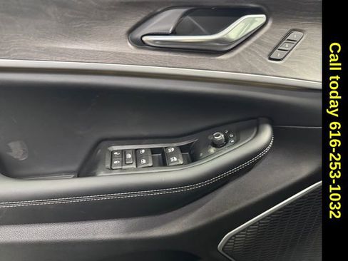 New 2026 Jeep Grand Cherokee Limited image 27