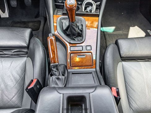 Used 2002 BMW M5 RWD image 28