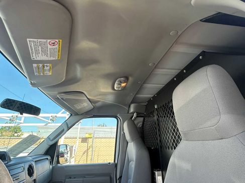 Used 2013 Ford E-150 and Econoline 150 w/ PWR Group image 16