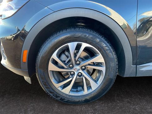 Used 2023 Buick Envision Essence image 14