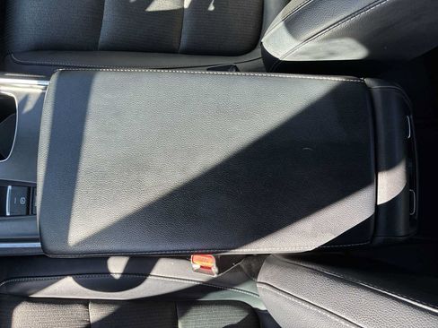 Used 2018 Honda Accord Sport image 22