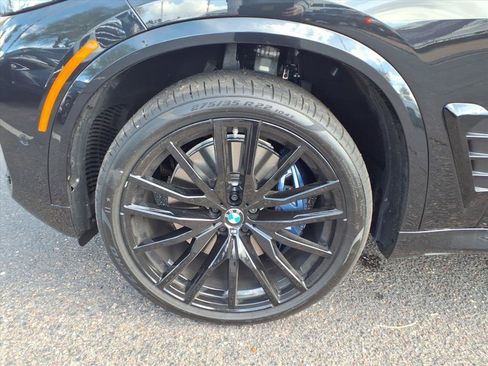Used 2025 BMW X5 M60i image 9